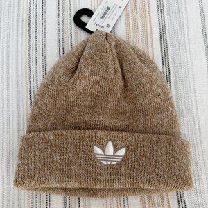 NWT Adidas Men Women Unisex Trefoil Beanie Hat $24